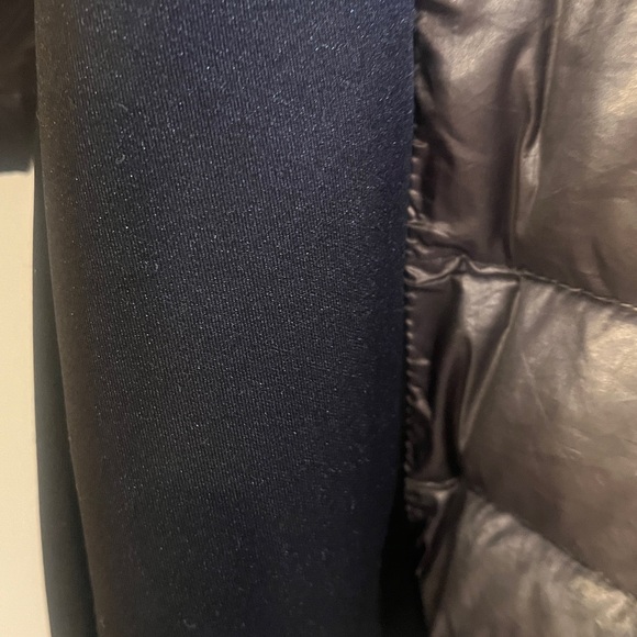 Calvin Klein Women's Metallic and Black Puffer Coat size medium - Picture 7 of 14